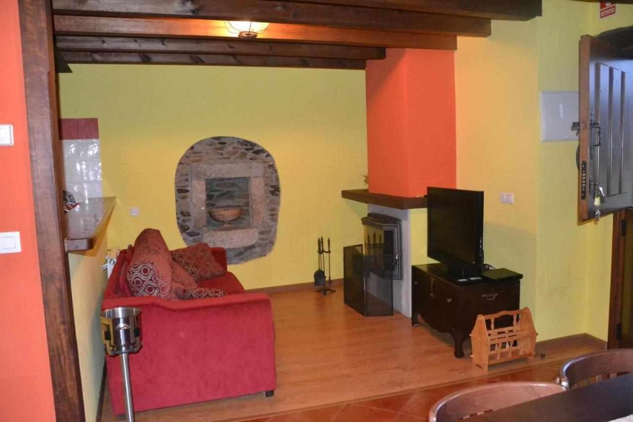 Apartamento La Casa Del Abuelo Justo Minagon Extérieur photo